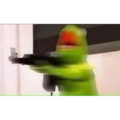 кермит с автоматом, стреляю в упор, kermit, лягушонок кермит, kermit the frog meme