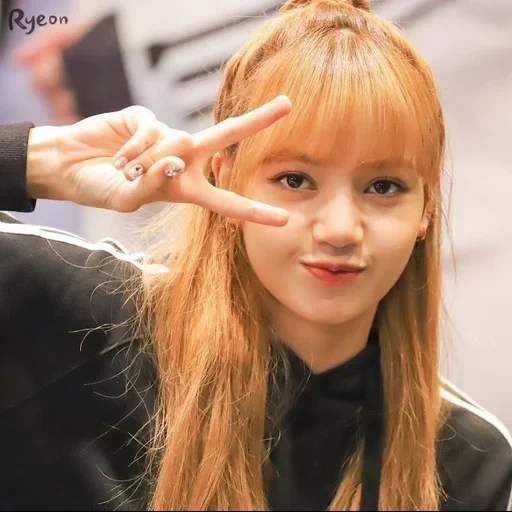 rose noir, lisa blackpink, blackpink fox, blackpink lalisa, jennie blackpink