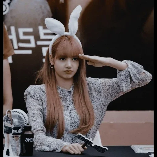 pink preto, fox manoban, lisa blackpink, lisa preta rosa, fox plástico blackpink