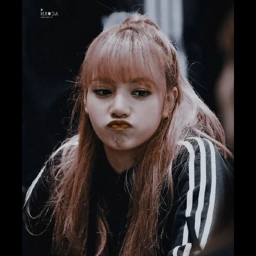 jeune femme, rose noir, lisa blackpink, lalisa manoban, lisa rose noir