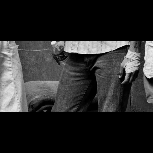 ноги, шами, человек, теневая экономика ссср 1980-е годы, jean-philippe charbonnier фотограф