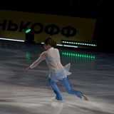 garoto, patinação artística, alexandra trusov, polina panfilova patinando, alexandra trusov show tutberidze 2022