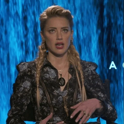 l'attrice, amber hurd, vichinghi ucraini, amber heard aquaman interview, amber heard e patrick wilson