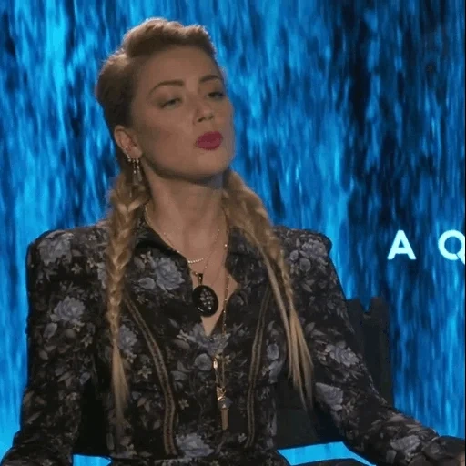 le persone, yulia nachalova, concerto oksana kazakova, amber heard aquaman interview, battaglia psichica di elena yasevich