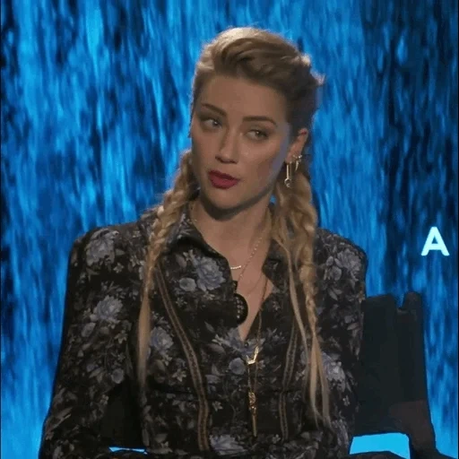 amber hurd, lente de filme, fatima albanawi, estrela, amber heard aquaman interview