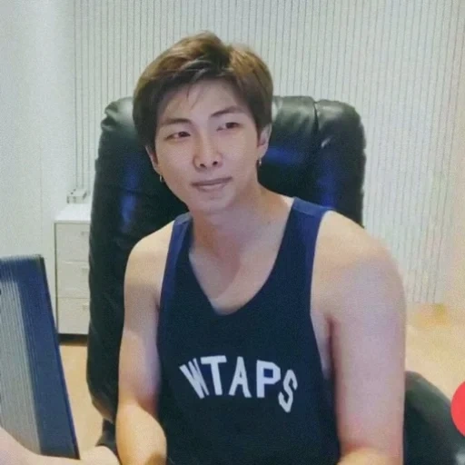 namjun, mostro del rap, namjun mike, kim namjun 2021 pompato, kim namjun senza trucco senza candeggina