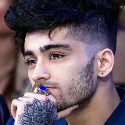 zayn, zain malik, a man's hairstyle, zayn malik hairstyle, tattooed muslim men's style