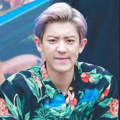 jalur, pak chanyeol, chanyeol exo, park chanyeol, chanyol kecil