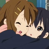 imagen, la oscuridad del anime, beso de anime, abrazos de anime, yui abraza adzus