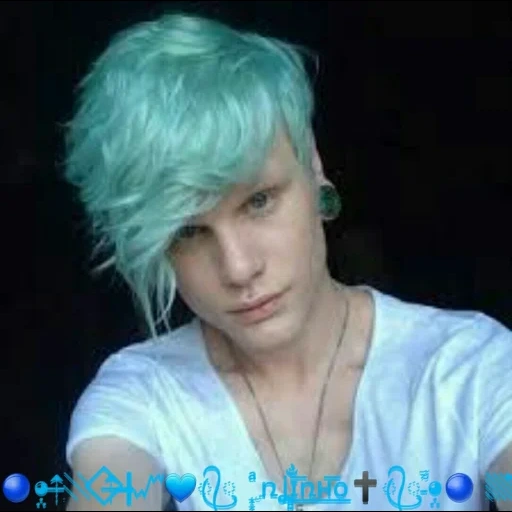 chico guapo, cabello azul, chico de cabello azul, chico de cabello azul, chico de cabello azul