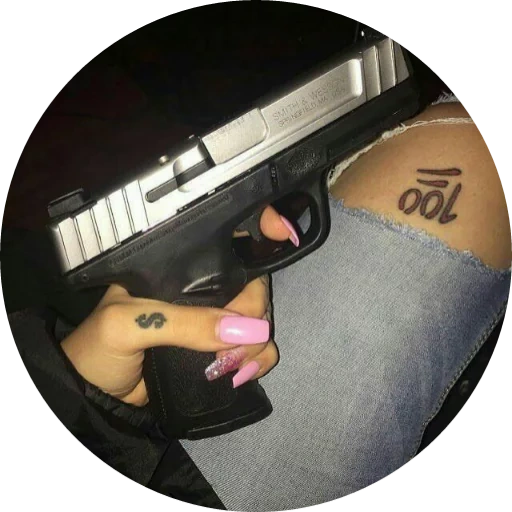пистолет, gta 5 online, grand theft auto v, женская рука пистолетом, девушка пистолетом без лица