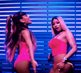 ariana, ariana grande, ariana grand tverk, ariana grande nicky minaj côté, ariana grande nicky minaj d'un côté à l'autre