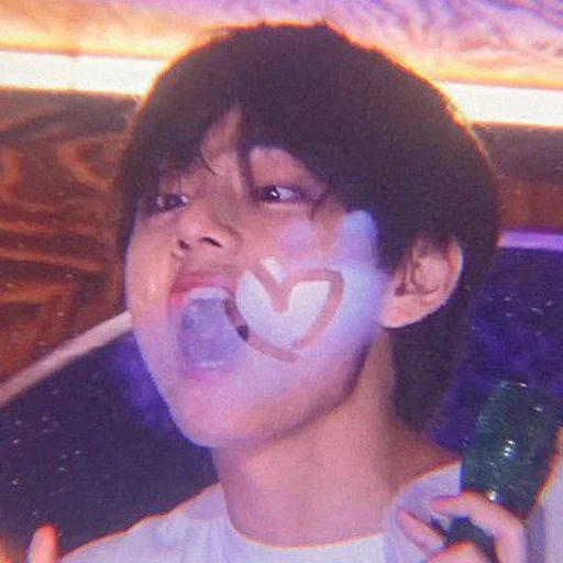 taehen, taehyung, kim ta hyun, anak laki laki bangtan, kim taehyun 2021 mentega