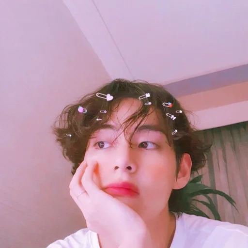 taehen, kim ta hyun, jungkook taehen, bts taehyung, materi pacar kim taehen