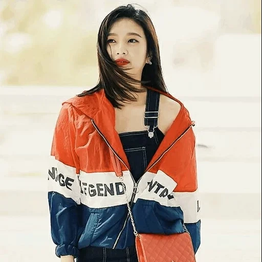 red velvet, koreanische mode, joey red fleece, roter samt irene, joey hoodie aus rotem velours