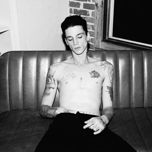 people, ash stymest, grey cluster, photos of friends, ashes tattoo