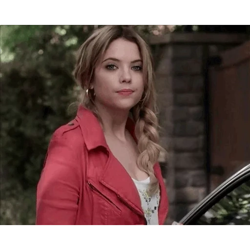 malia teit, field of the film, hannah marin, ashley benson, ashley benson cute cadres