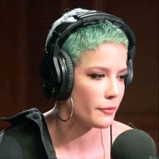 the girl, weiblich, the powder brother, halsey talks, halsey ghost sirius xm