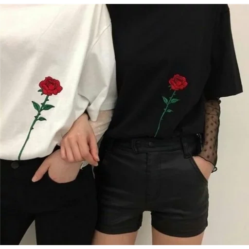 die kleidung, hemd mit rosen, besticktes t-shirt rose red, fashion t-shirt für frauen, t-shirt mit stickerei für zwei personen