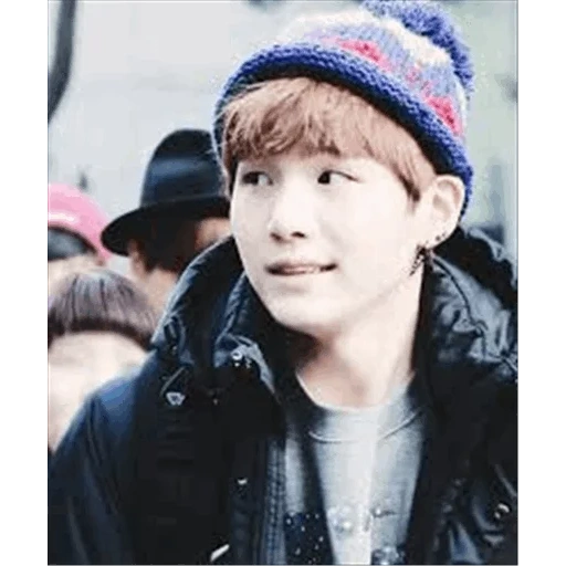 suga, bangtan boys, мин юнги шапке, min yoongi suga, ким тэхён сонджэ btob