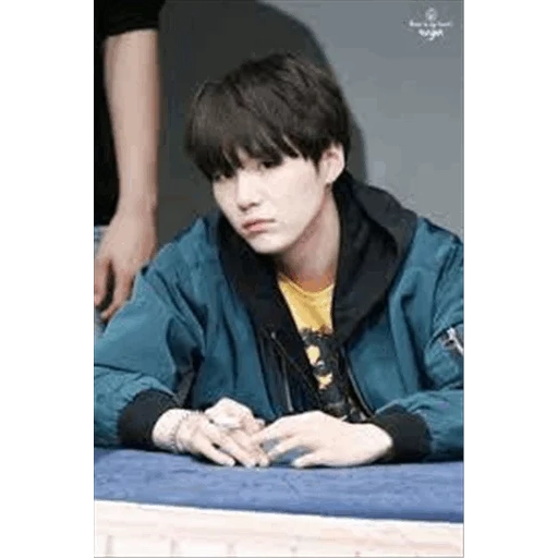 юнги bts, bts suga, чон чонгук, yoongi bts, шуга бтс брюнет