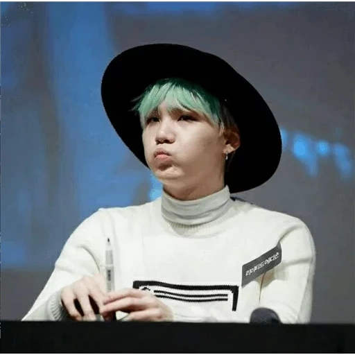 bts suga, min young, yongi bts, min yongi bts, sombrero bts suga