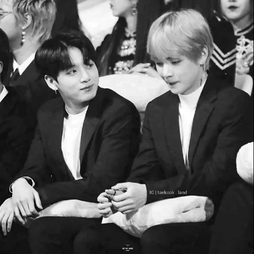 taekook, чон чонгук, вигуки bts, bangtan boys, bts 2020 чонгук тэхен