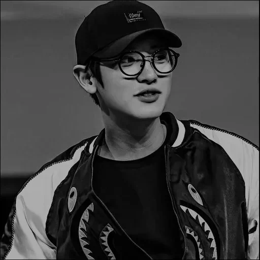 asiático, pak chanyeol, baekhyun exo, exo chanyeol, máquina chanel