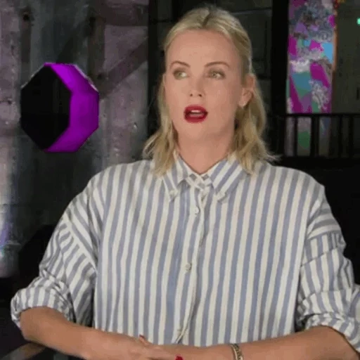 filles, charlize theron, blonde explosive, blonde interview sbation, charlize theron procès et erreurs