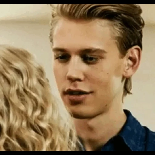 the gifer, austin butler, cary bradshaw, carrie diaries, carries tagebuch