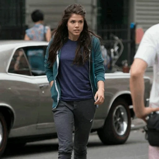 manhattan, marie augeropoulos, jeans de maria augeropoulos, marie augeropoulos paparazzi, marie augeropoulos sin maquillaje