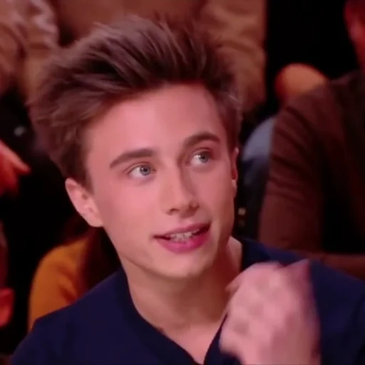 der junge mann, axel auriant, tyrus andimack, the handsome, axiale strömung auriant orientierung