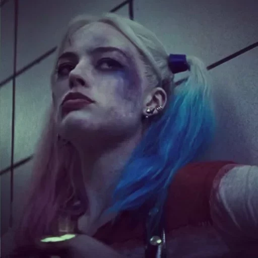 harley quinn, suicide squad, queen haley suicide squad, margot robbie queen of harley cried, harley quinn clown suicide squad