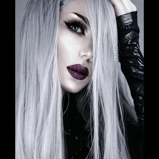 young woman, angelica leiira, gothic makeup, gothic beauty, gothic girls