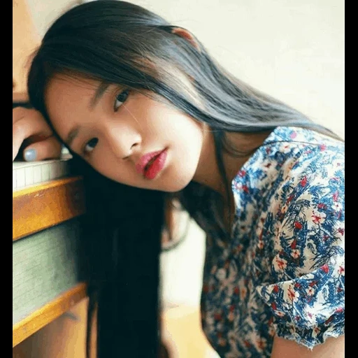gadis, lin yun, hutan jelly, kim so hye 1999, kecantikan korea
