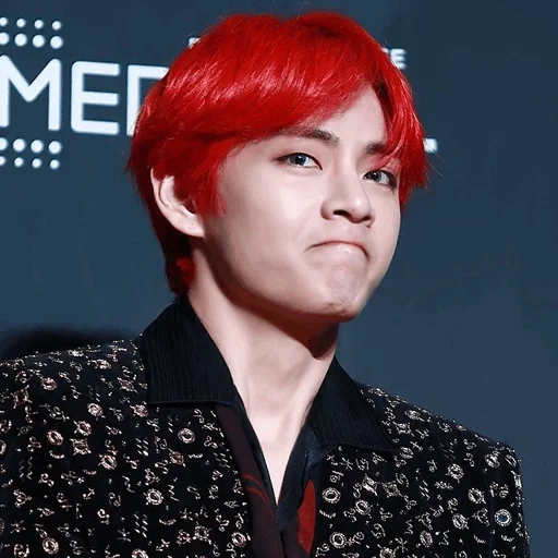 kim ta hyun, bangtan boys, asia artist awards, taehyung red hair, taehen bts red hair