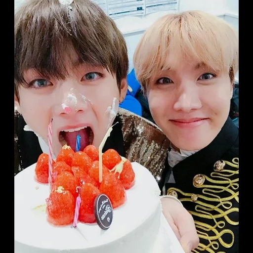 kim tae-hyun, taehyung bts, bangtan boys, park ji-min tae hyung, anniversaire de kim tae hyung 2019