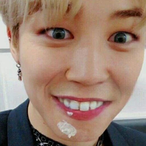 jimin bts, boys di bangtan, bts kawai chimin, bravo ragazzo, qi min bts smile senza trucco