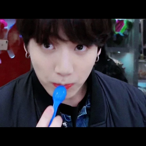 jungkook, jung jungkook, jungkook live, bts jungkook, jungkoook makan 2019