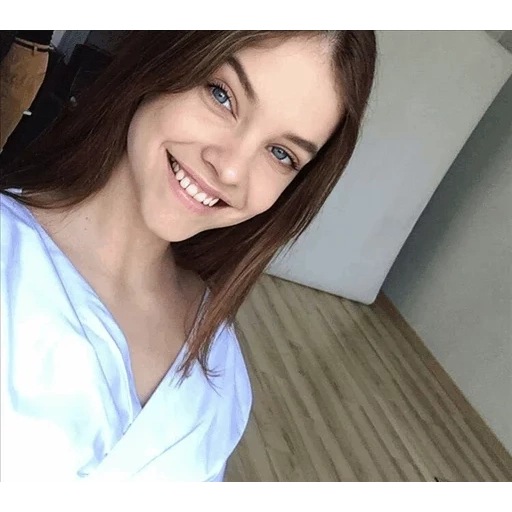 jeune femme, barbara palvin, belle femme, kristina aksenova, barbara palvin selfie à la maison