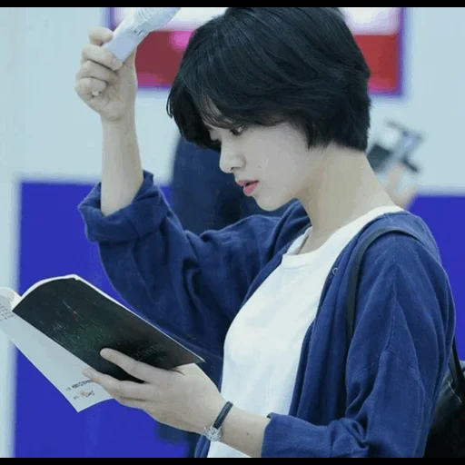 hair style, lee joe young lee joe young, cabelo curto coreano, título do penteado de lee cheuk-yan, o nome de li zhuoren o penteado dela