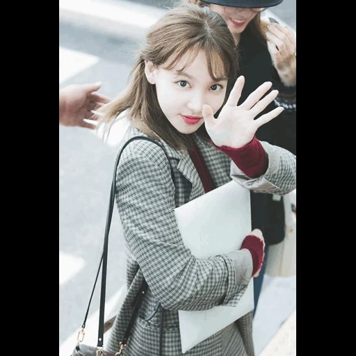 twice, asiatiques, korea yuri, sanatvese, twice nayeon