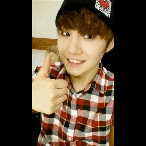 bts suga, bts selca, yoongi bts, bangtan boys, bts jungkook приколы