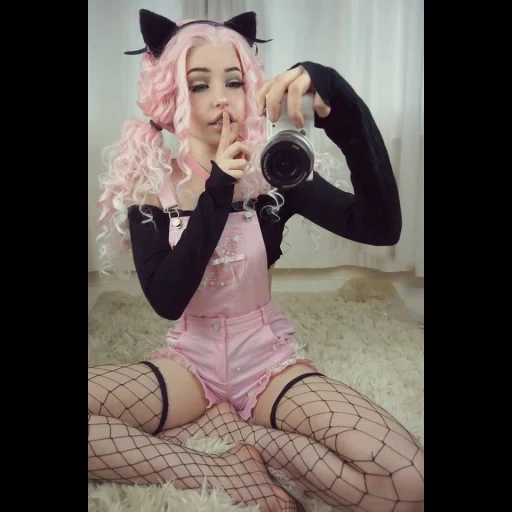 twitch.tv, belle delphine, bell dolphin 18
