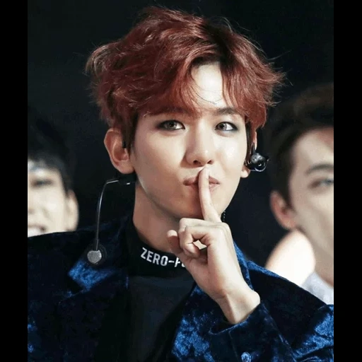 baixing, beckham yeh, baekhyun exo, cabello rojo baekhyun, exo baekhyun sin maquillaje