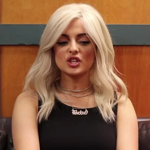 bebe rexha, bibirexa, bebe rexha mtv ema 2020, bebe rexha david guetta, l'interview de beberekha a pleuré