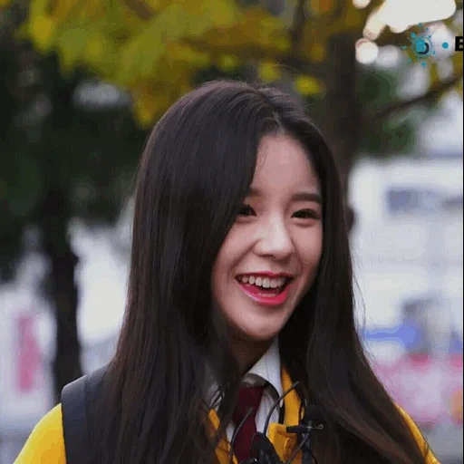 menina, menina asiática, mingju izone ziyu, loona hyunjin 2019, linda garota asiática