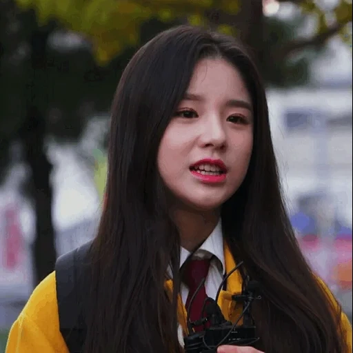 asiático, hermosa chica, famoso izone ziyu, loona hyunjin 2019, laurel haizhen liu hai