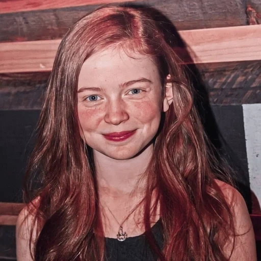 sadie sink, sadie sink, aktris berambut merah, sadie sink icons, sadie sink adalah hal yang aneh