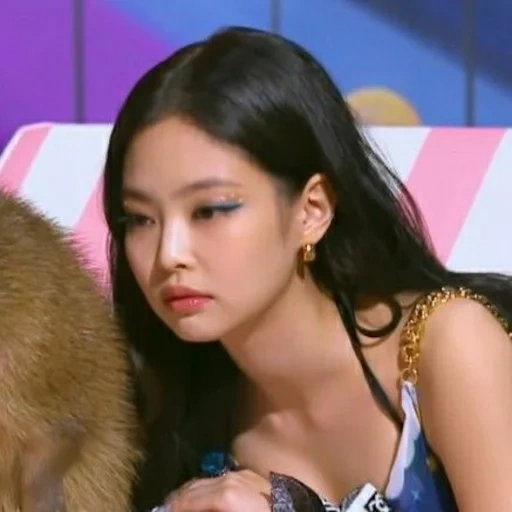 jennie, sasha grey, nina petri, schauspielerin moti, jennie blackpink